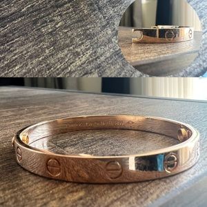 Rose gold Cartier bracelet. Size 15. Little damage but still works perfectly!